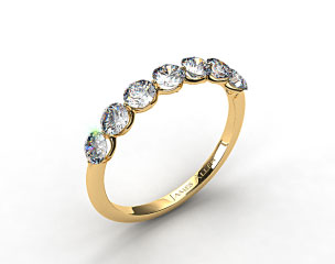 18k Yellow Gold Scalloped Share Prong Wedding Ring